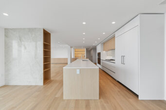 PH#1100 - 3963 Uplands Way